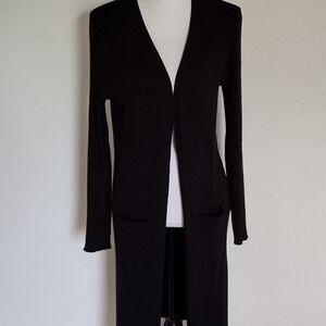 - UNITED STATES SWEATERS-  BLACKWOMEN'S   SIZE : L